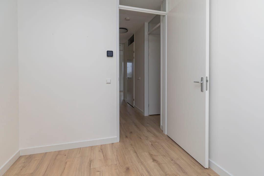 Photo 41 of Ellen Warmondhof 6