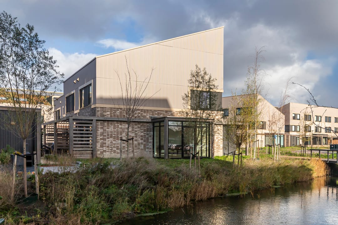 Photo 53 of Ellen Warmondhof 6