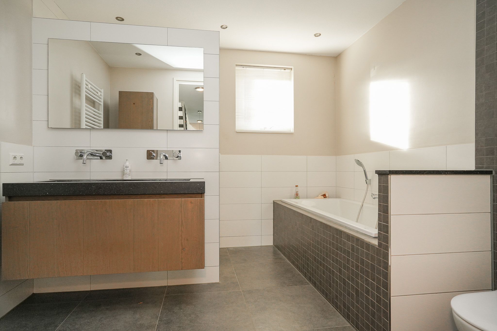 Foto 36 van Theo van Rijenlaan 14