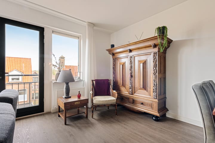 Photo 9 of De Henschoterhof 19