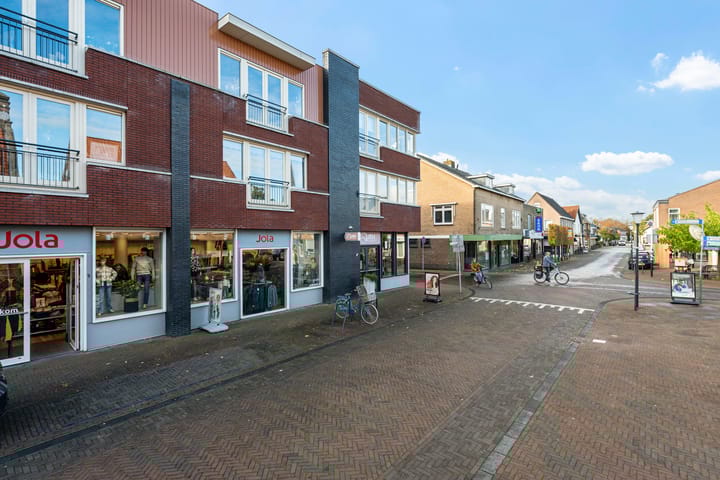 Photo 23 of De Henschoterhof 19