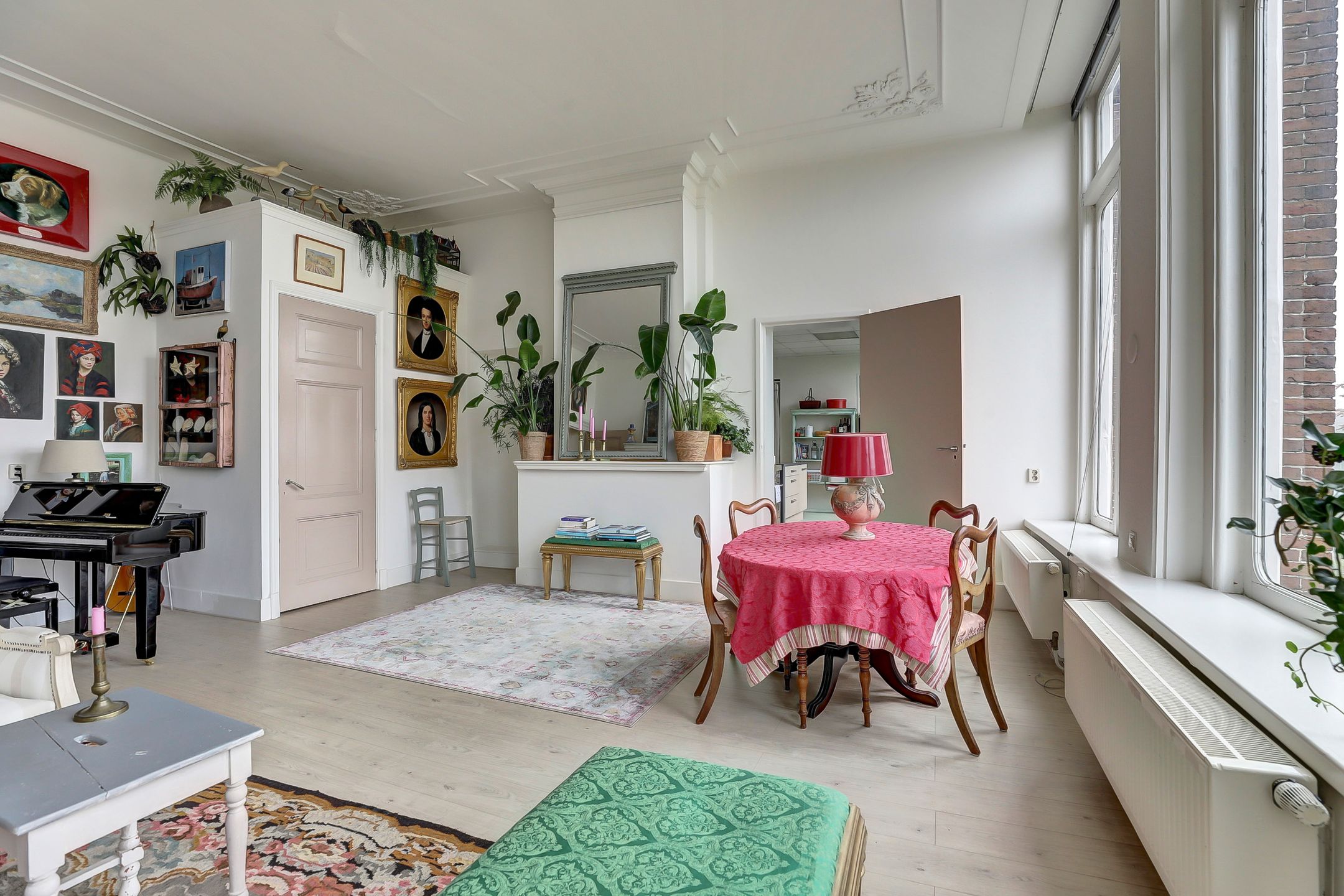Photo 6 of Voorstraat 20-B