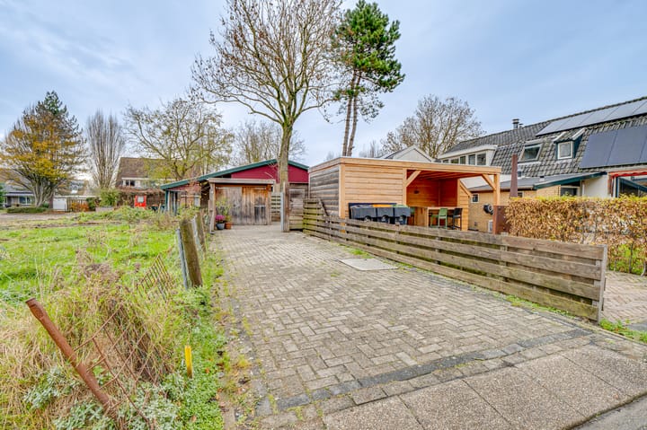 Photo 43 of Schuitemaker 7