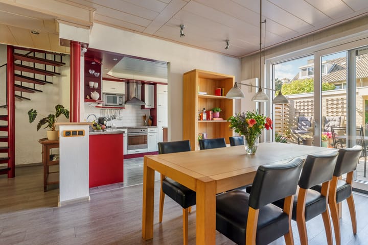 Photo 19 of Van de Hulstlaan 34