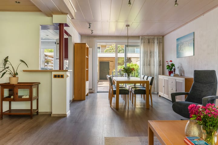 Photo 16 of Van de Hulstlaan 34