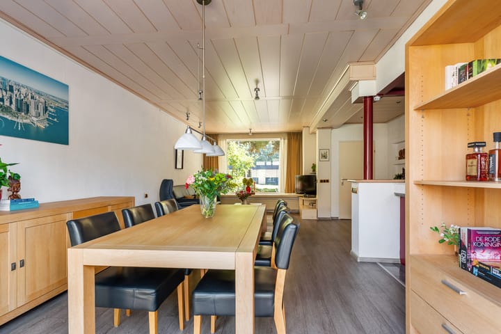 Photo 22 of Van de Hulstlaan 34