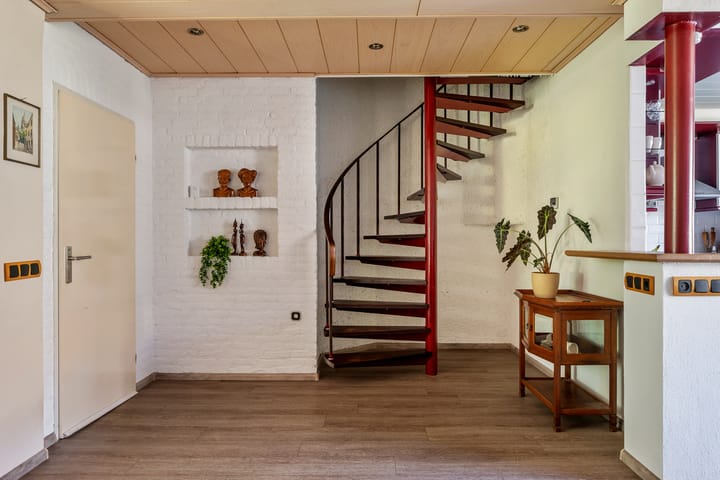 Photo 27 of Van de Hulstlaan 34