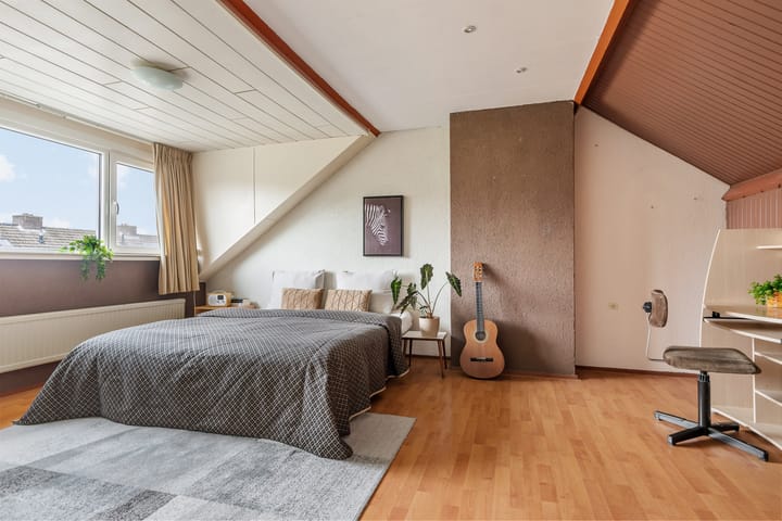 Photo 39 of Van de Hulstlaan 34