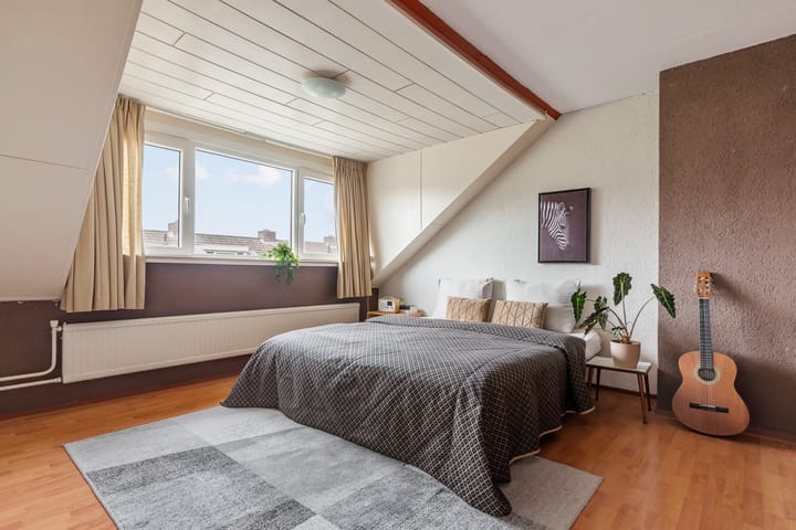 Photo 41 of Van de Hulstlaan 34