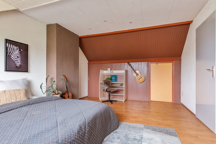 Photo 42 of Van de Hulstlaan 34