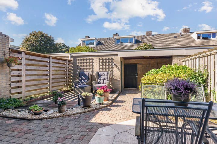 Photo 43 of Van de Hulstlaan 34