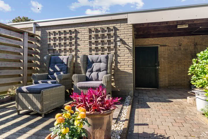 Photo 46 of Van de Hulstlaan 34