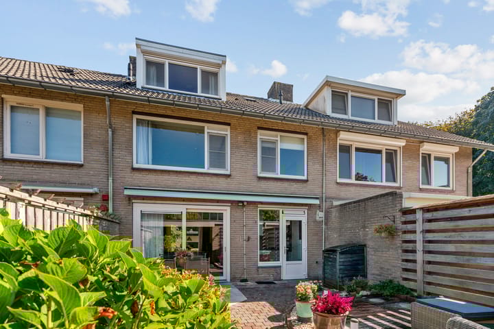 Photo 47 of Van de Hulstlaan 34