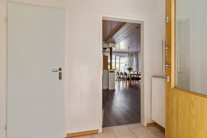 Photo 10 of Van de Hulstlaan 34