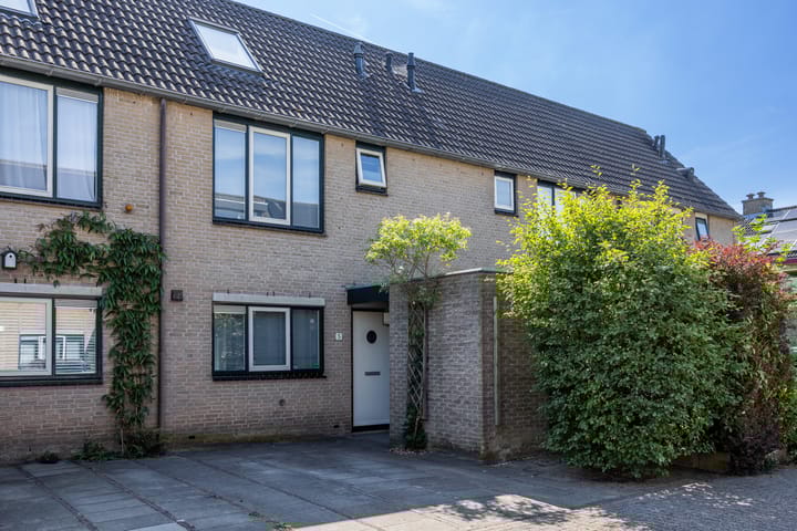 Photo 6 of Wagenmaker 5