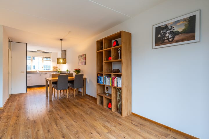 Photo 22 of Wagenmaker 5