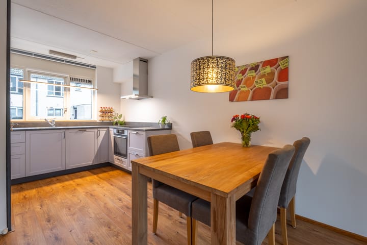 Photo 23 of Wagenmaker 5