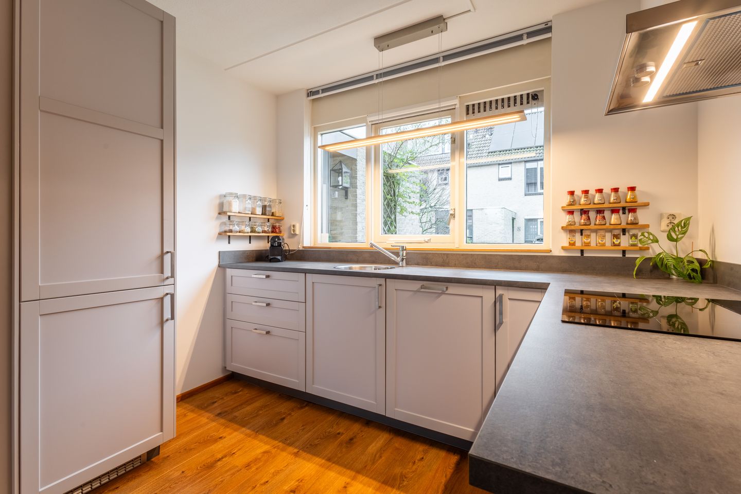 Foto 25 van Wagenmaker 5