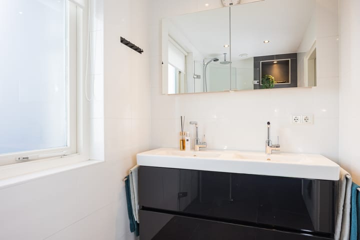 Photo 25 of van Loostraat 6