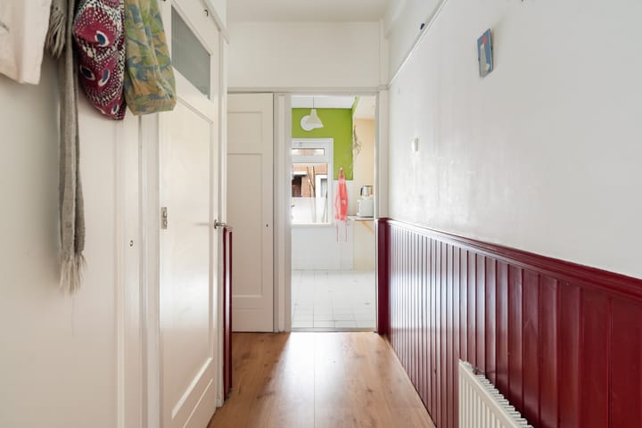 Foto 6 van Nieuwenhoornstraat 106-A