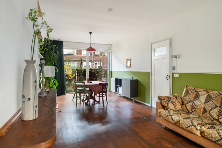 Foto 8 van Nieuwenhoornstraat 106-A