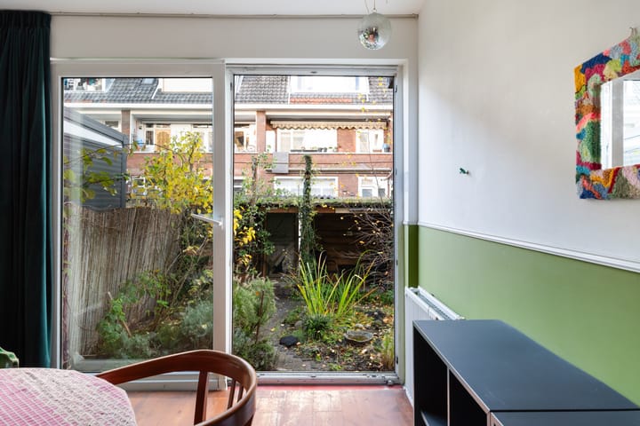 Foto 19 van Nieuwenhoornstraat 106-A