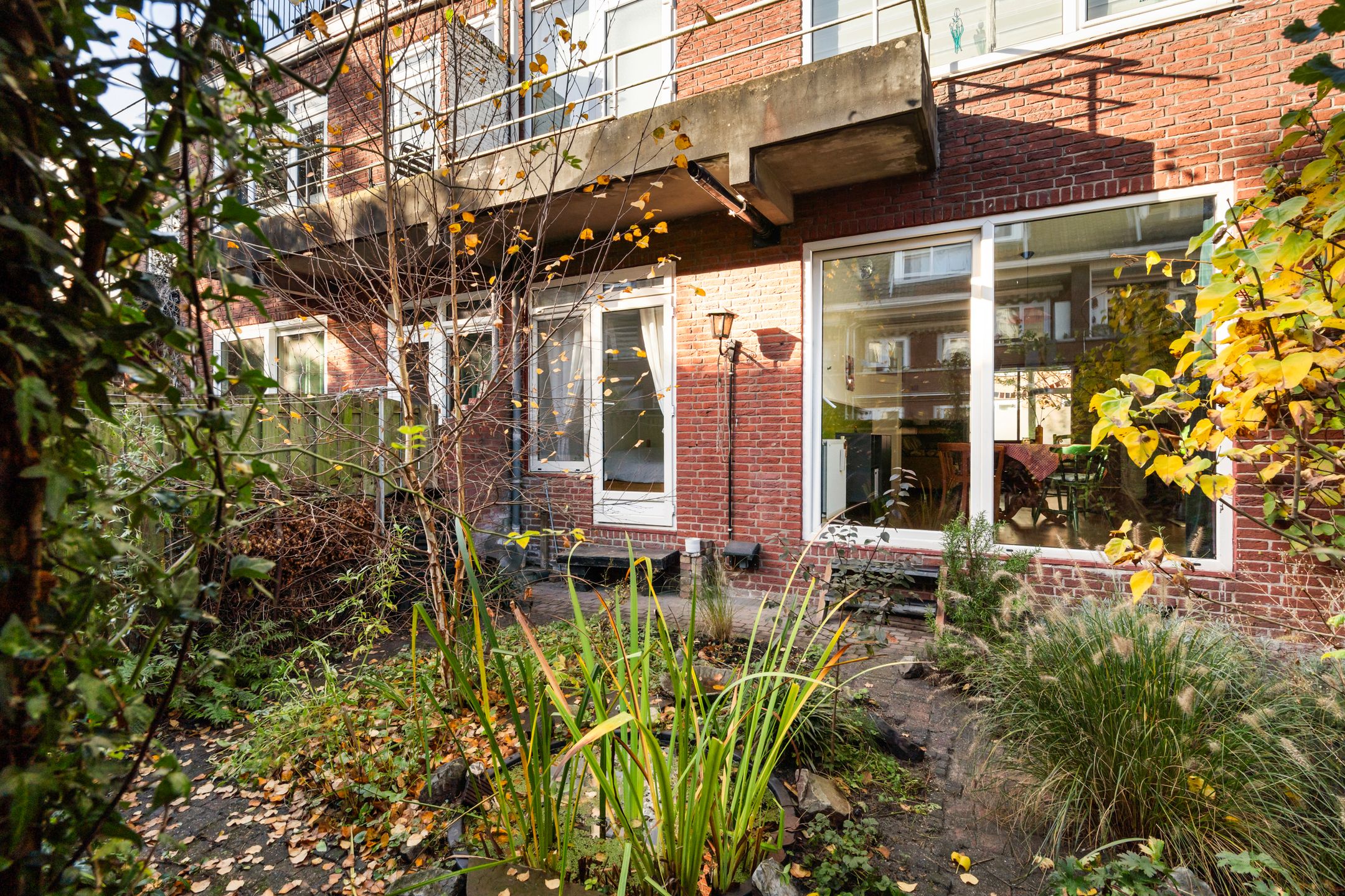 Photo 27 of Nieuwenhoornstraat 106-A