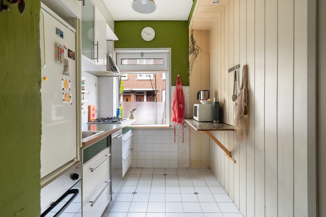 Photo 37 of Nieuwenhoornstraat 106-A