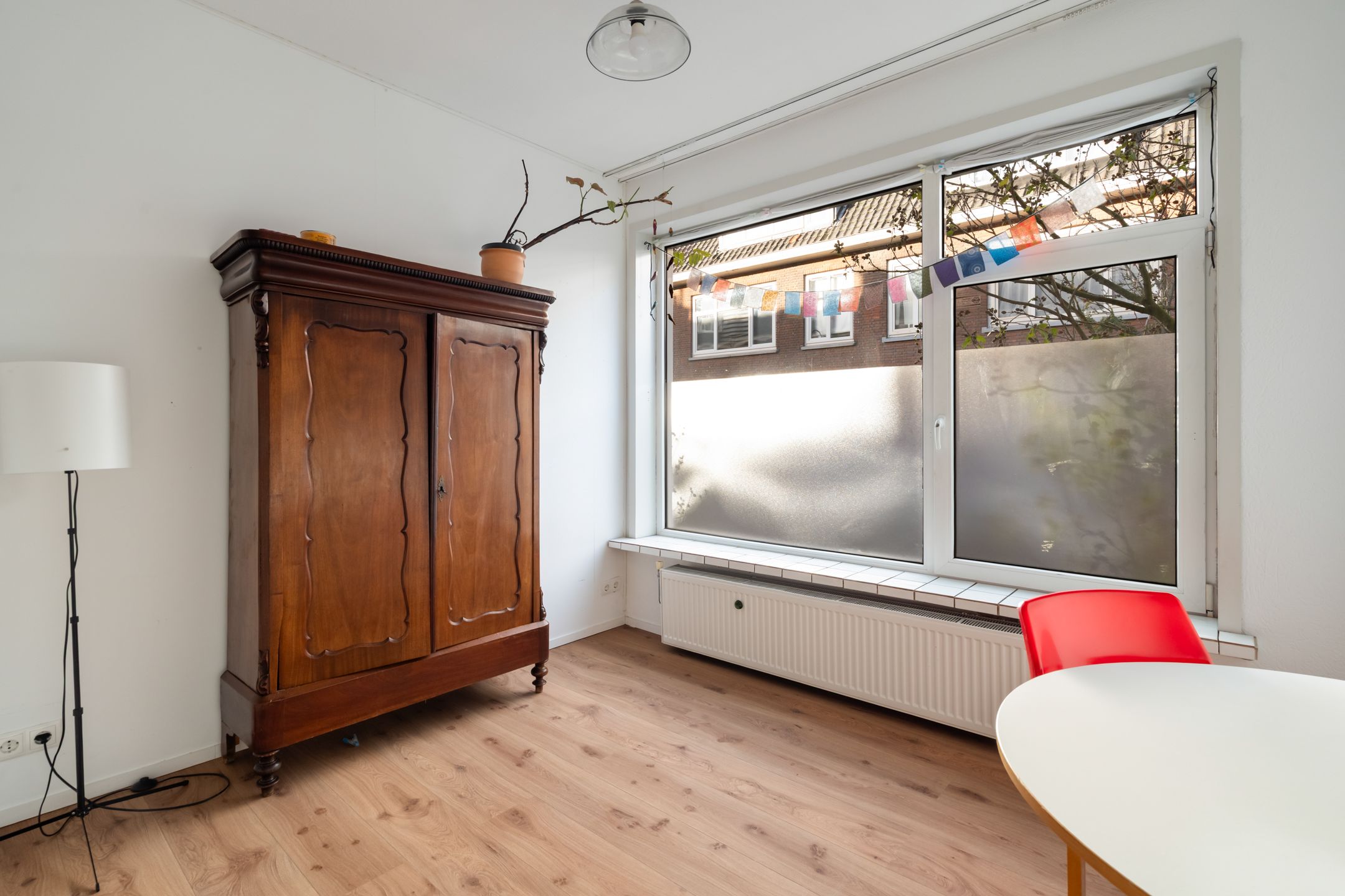 Photo 33 of Nieuwenhoornstraat 106-A