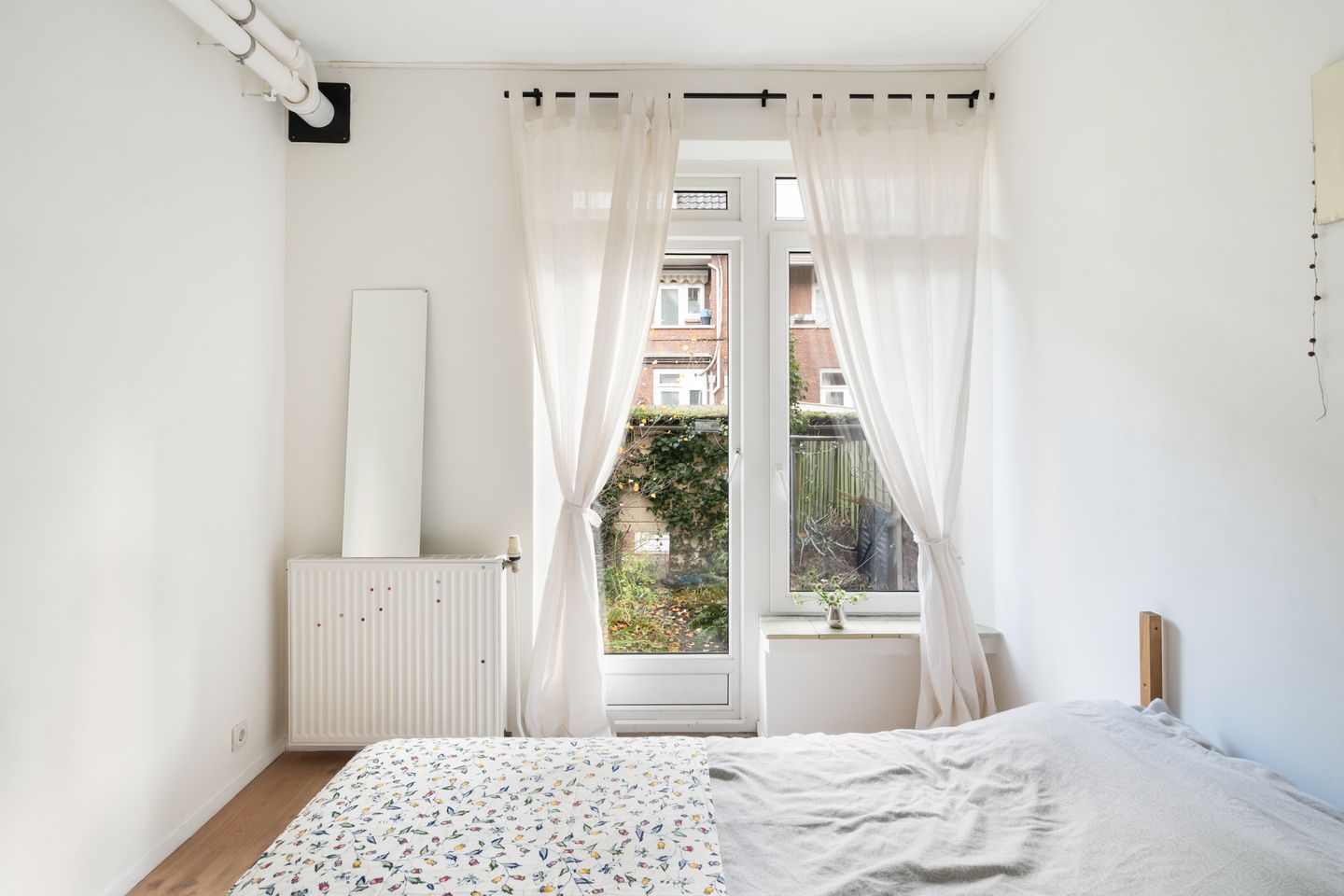 Photo 44 of Nieuwenhoornstraat 106-A