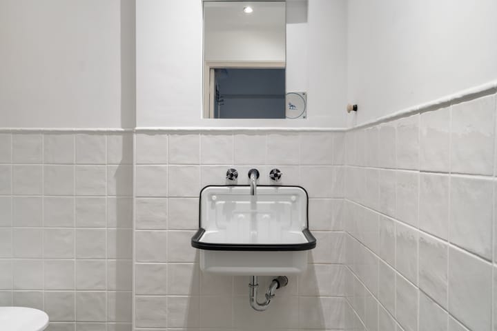 Foto 47 van Nieuwenhoornstraat 106-A