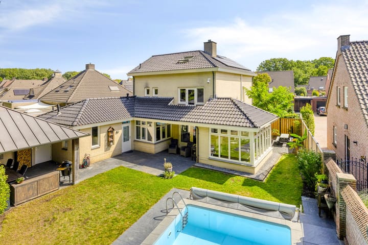 Photo 2 of Riddershove 24