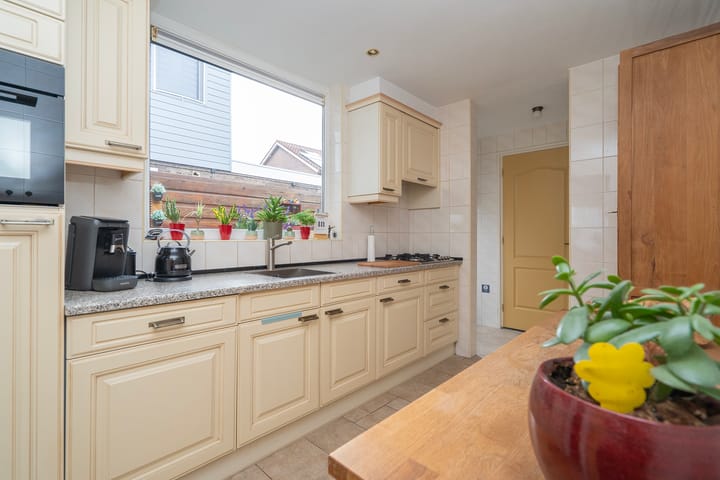 Photo 18 of Leo XIII-straat 12