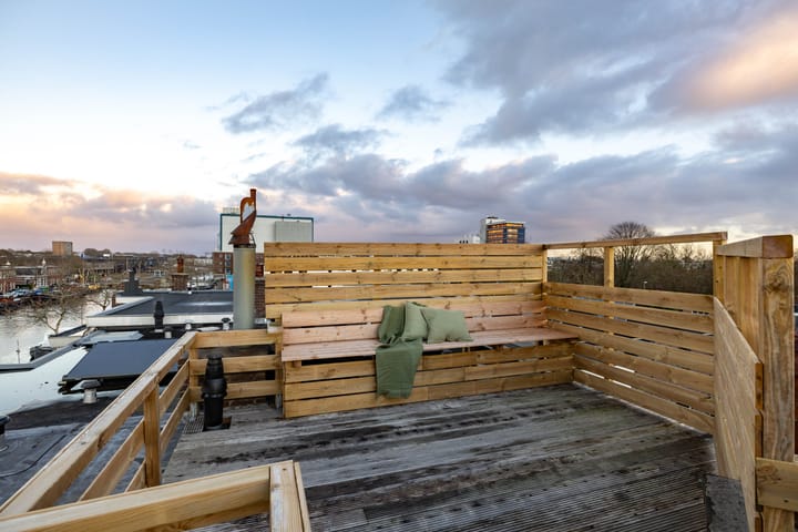 Photo 5 of Emmakade 142