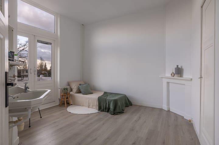 Photo 25 of Emmakade 142