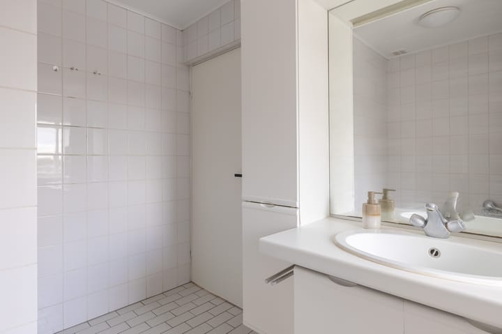 Photo 40 of Emmakade 142