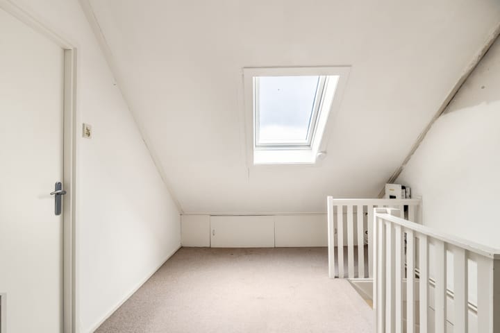 Foto 28 van Lamoraalweg 20