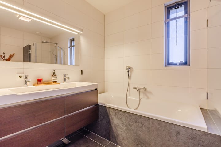 Photo 31 of Waterfront 311