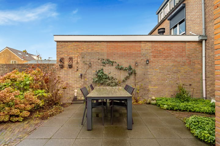 Foto 35 van Lamoraalweg 20