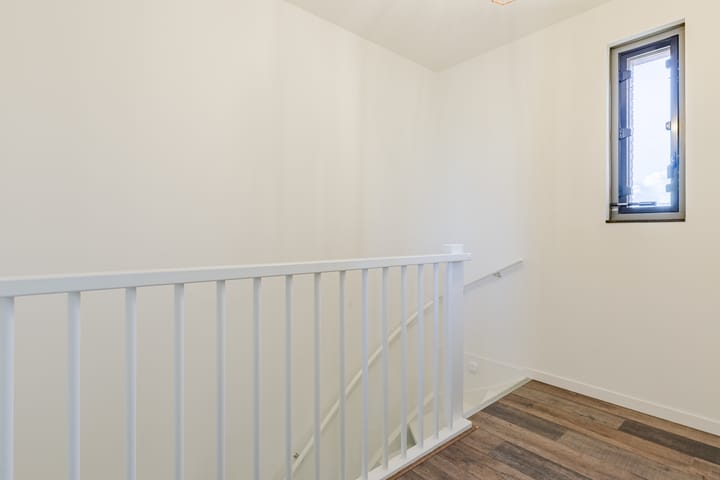 Photo 36 of Waterfront 311