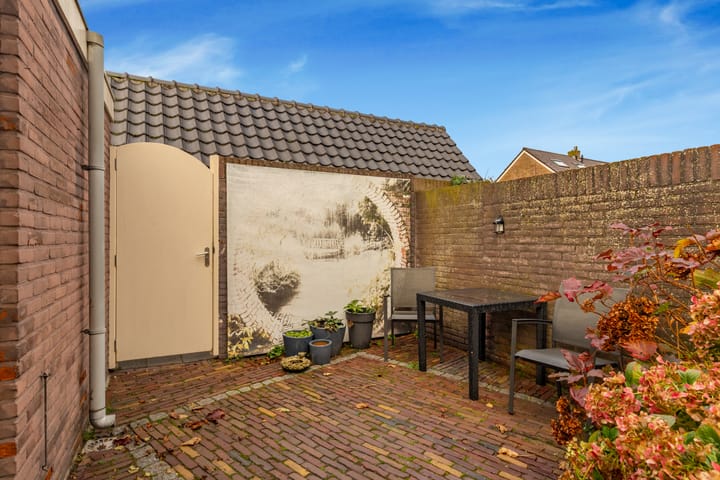 Foto 38 van Lamoraalweg 20