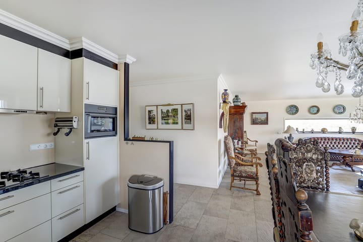 Photo 14 of Bodegraafsestraatweg 145-A