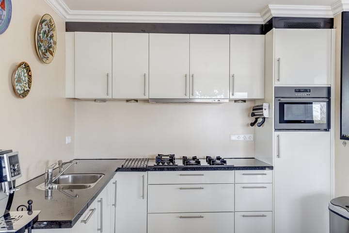 Photo 15 of Bodegraafsestraatweg 145-A