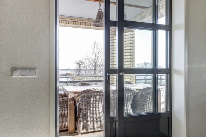 Photo 16 of Bodegraafsestraatweg 145-A