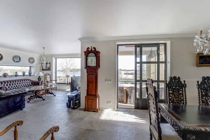 Photo 17 of Bodegraafsestraatweg 145-A