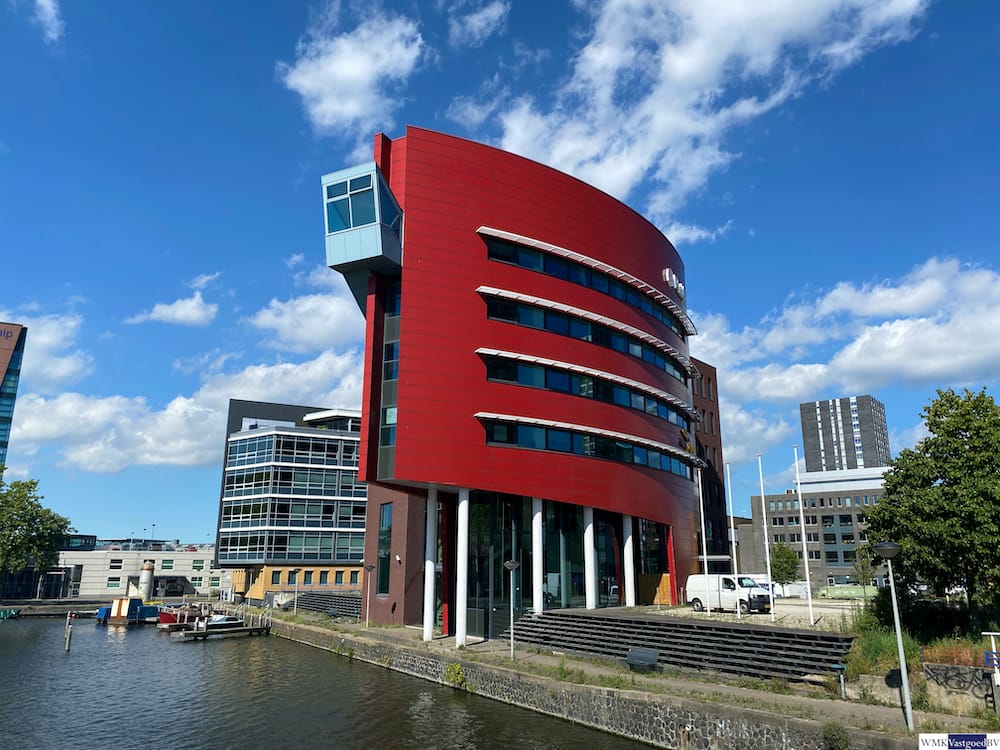 Bekijk foto 1 van Leeghwaterplein 45