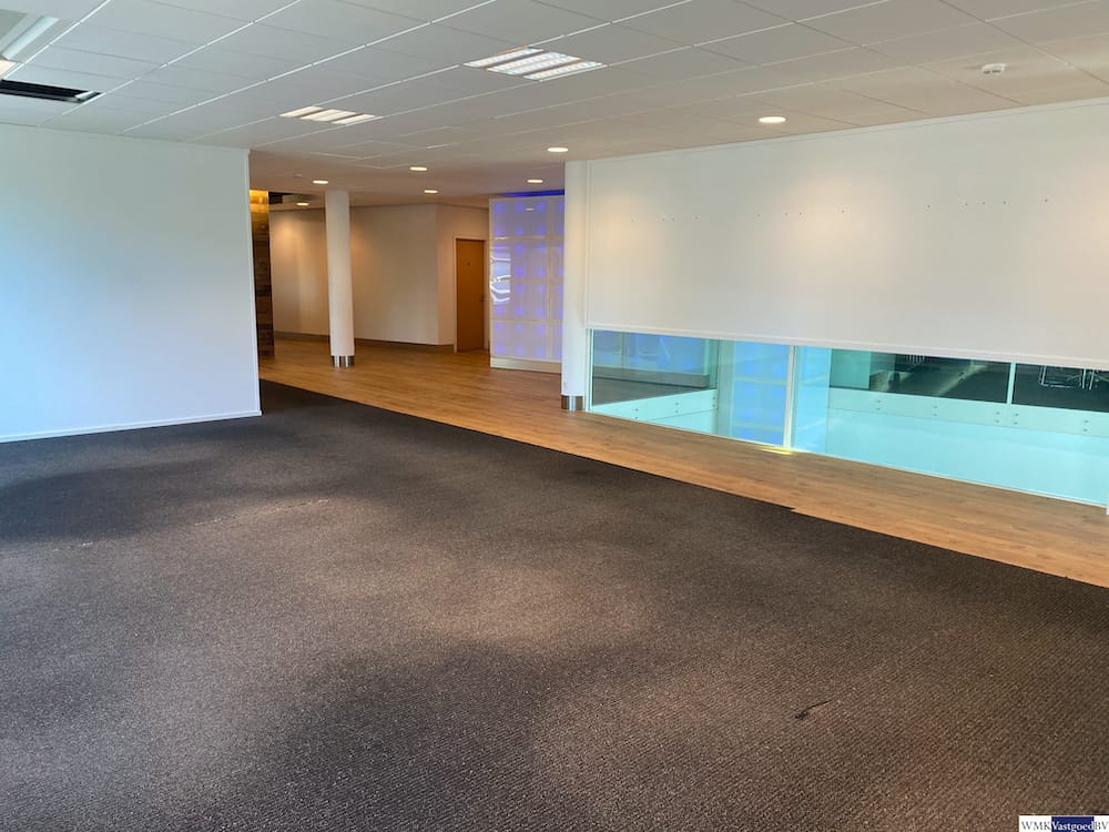 Bekijk foto 5 van Leeghwaterplein 45