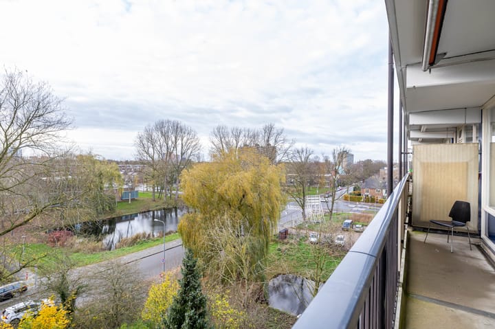 Photo 4 of Van Moerkerkenlaan 90