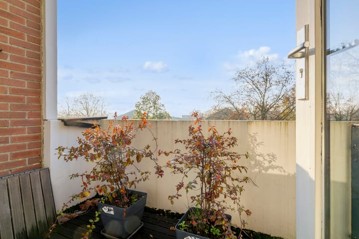 Photo 22 of Jan van Delftstraat 67