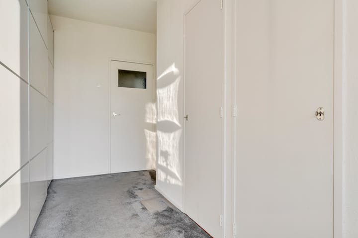 Photo 24 of Jan van Delftstraat 67